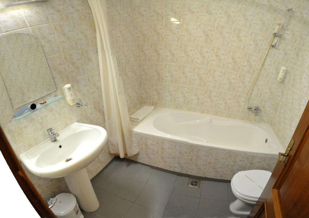Caro Horoscop Hotel